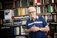 Medalja SANU piscu Ljubomiru Simoviću