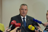Višković: Nastavićemo da pomažemo dječije pozorište