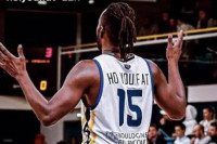 Košarkaš zbog prezimena "zaludio" NBA ligu, želi to unovčiti