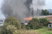 Požar u krugu bivše fabrike „Trudbenik“