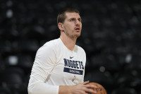 Jokić se vratio na teren posle povrede, Denver pobjedio