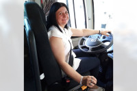 Dama za volanom autobusa: Vesna Marković iz Dervente strastveni zaljubljenik u vožnju