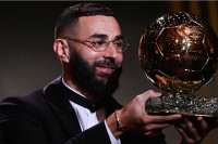Karim Benzema osvojio Zlatnu loptu