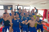 Zvijezda sa penala osvojila "Mlakve"