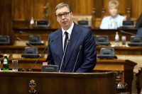 Вучић: У тешким временима потребна Влада која ће сачувати мир