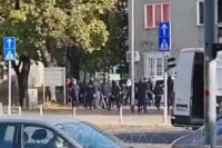Tuča navijača Hajduka i Dinama, uhapšeno 30 huligana VIDEO