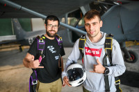 Padobranci kluba “Skydive” skokovima dosežu do adrenalinskih vrhova