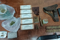 U pretresu pronađeni marihuana i municija