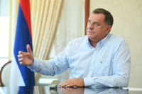 Dodik: Srpska svim srcem uz fudbalere Srbije