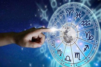 Vikend horoskop: Vage treba da se klone toksičnih osoba, Vodoliju će prijatelji iznenaditi