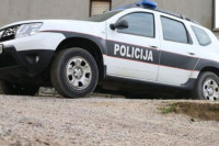 U saobraćajnoj nesreći kod Živinica  poginula jedna osoba