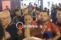 Pogledajte sukob srpskih i albanskih navijača u Kataru