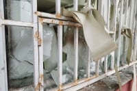 Специјалци косовске полиције заједно се Еулексом поново ушли у просторије ОИК-а