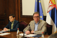 Вучић: Позивам Србе са Космета да не насједају на провокације