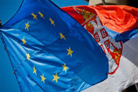 Холандија тражи суспензију безвизног режима за Србију