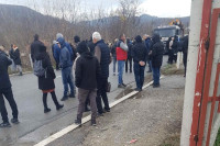 На Јарињу одржан скуп подршке Србима са Космета
