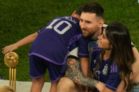 Mesi: Znao sam da će mi Bog dati trofej, ostajem u reprezentaciji