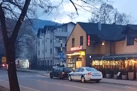 Tuča ispred pekare u Banjaluci: Pošpricao ga suzavcem i udario šakom u glavu
