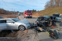 Vozač preminuo nakon sudara u Stanarima