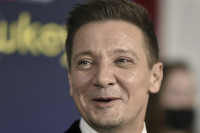 Glumac Rener se iz bolnice zahvalio na podršci nakon nesreće