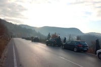 Vjernici poranili u sječu badnjaka