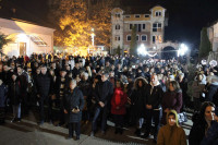 Na Majevici naloženi badnjaci i održano narodno veselje
