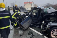 Teška saobraćajna nesreća kod Mostara: Četvoro povrijeđenih, automobili potpuno uništeni