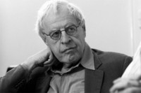 Preminuo Čarls Simić, američki književnik srpskog porijekla