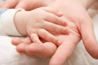 Očevi su stariji od majki već 250.000 godina