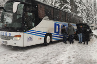 Sudar autobusa i automobila na putu Sarajevo-Rogatica