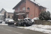 Zapaljen automobil bivšeg odbornika DNS-a