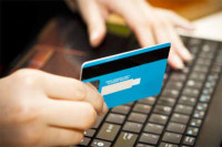 Internet prodavaci ostali bez novca jer su prevarantu dali podatke o karticama