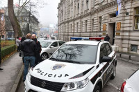 U Sarajevu zapaljena dva automobila: Požari podmetnuti