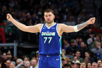 Nestvarna partija Luke Dončića VIDEO