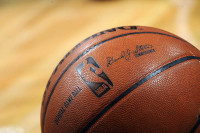 NBA liga kaznila Bila sa 25.000 dolara zbog guranja sudije
