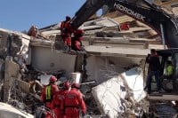 Učenici iz Bratunca prikupili 200 paketa humanitarne pomoći za Tursku i Siriju