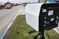 Vozio 235,5 kilometara na čas, policija ga isključila iz saobraćaja