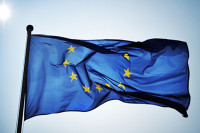 Prekršajna prijava zbog paljenja zastave EU