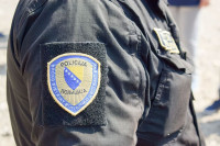 Automobil sletio u šumu, poginule dvije osobe