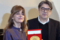 Nastasji Kinski uručen zlatni pečat Jugoslovenske kinoteke
