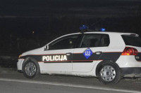 Uhapšen dvojac, pronađena droga, oružje i novac