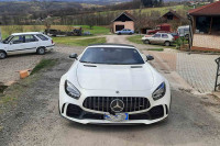 Zatraženo pritvaranje osumnjičenih  za krađu skupocijenog mercedesa