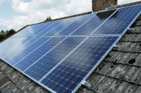 Potraga za lopovom koji je ukrao solarni panel