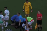 Dragiša Gudelj u bolnici, brat srpskog reprezentativca se srušio na terenu UZNEMIRUJUĆI VIDEO