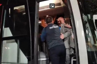 Sportski potez selektora Crne Gore: Ušao u autobus Srbije i čestitao pobjedu