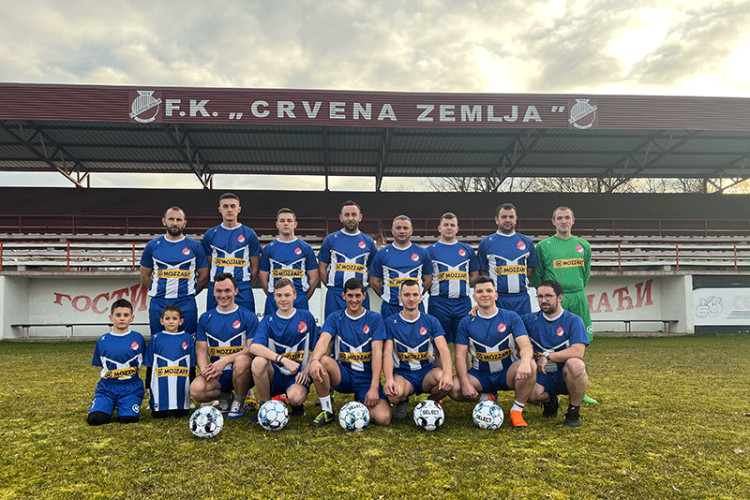 ФК Црвена земља