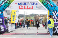 Kenijac i Mađarica pobjednici međunarodne ulične trke u Prnjavoru