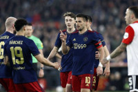 Tadić predvodio Ajaks u finale Kupa, Klasen pogođen u glavu