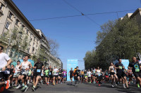 Počeo  Beogradski maraton, učestvuje rekordnih 10.500 trkača