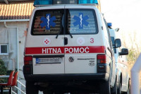 Tri lica povrijeđena u sudaru u Kostajnici